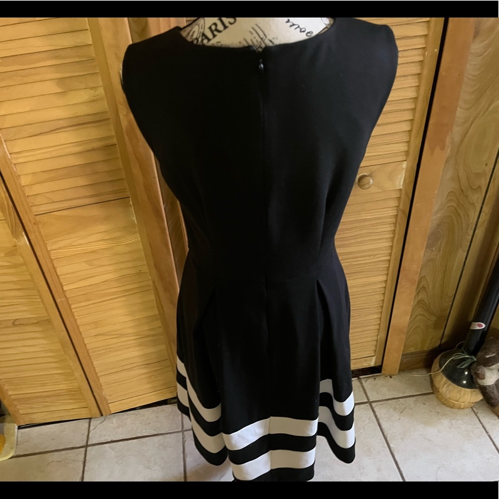 Calvin Klein, 6, Black/White, A-style dress
